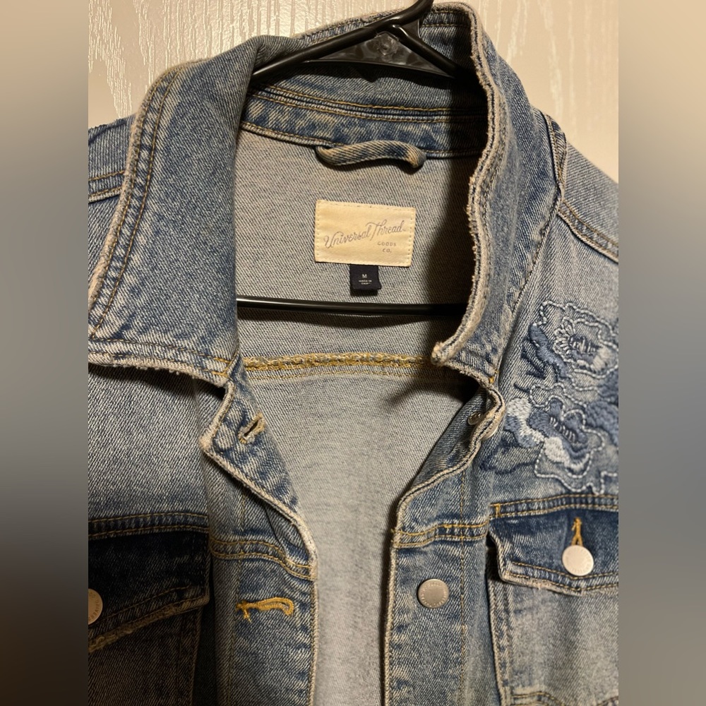 Universal Thread Jean Jacket - Picture 2 of 3